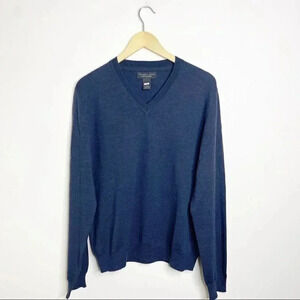 Bloomingdales The Mens Store Merino Wool V-Neck Sweater Size Large